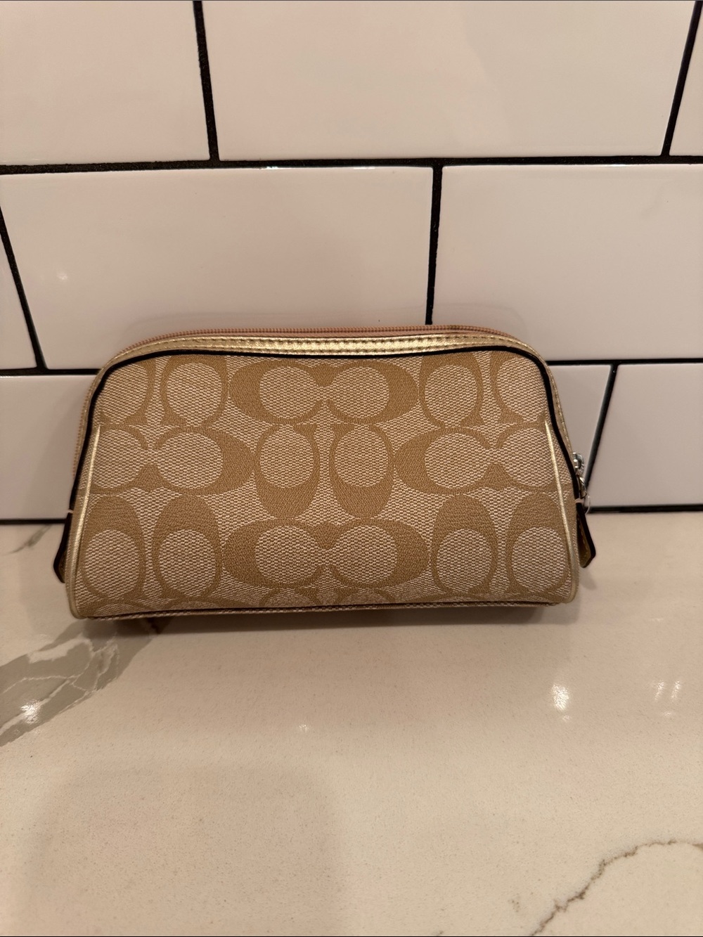 Coach Khaki Signature Canvas Cosmetic makeup Case